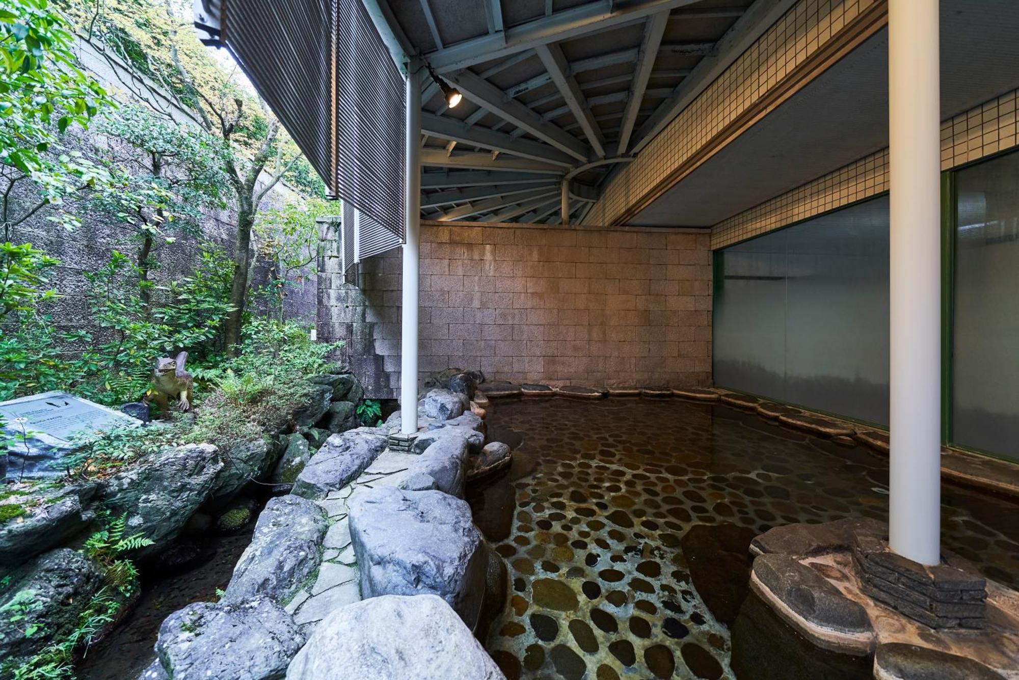 Katsuyama New Hotel Buitenkant foto
