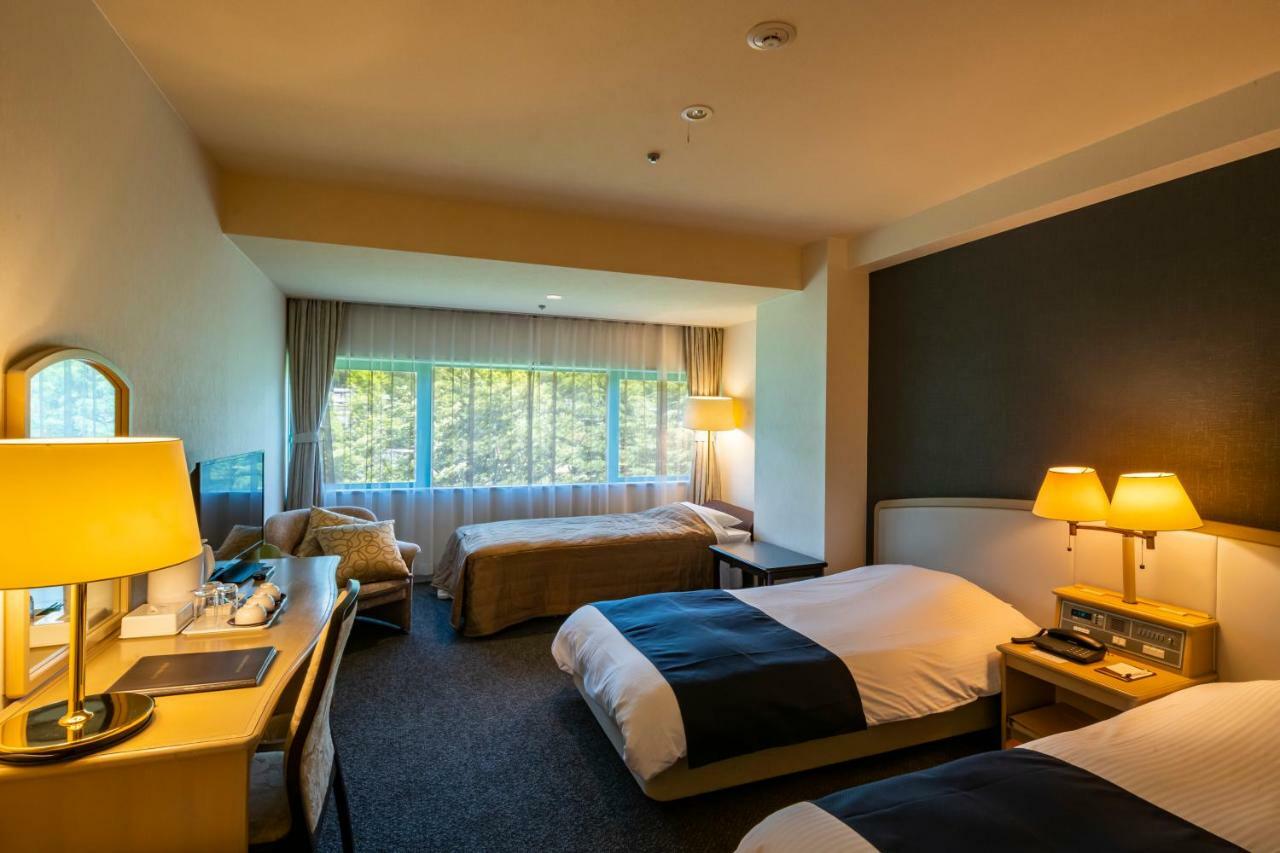 Katsuyama New Hotel Buitenkant foto