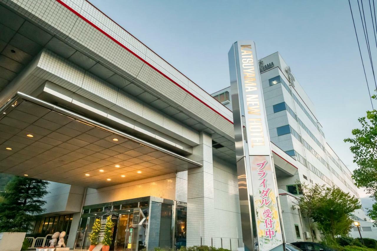 Katsuyama New Hotel Buitenkant foto
